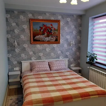Viktor Apartment