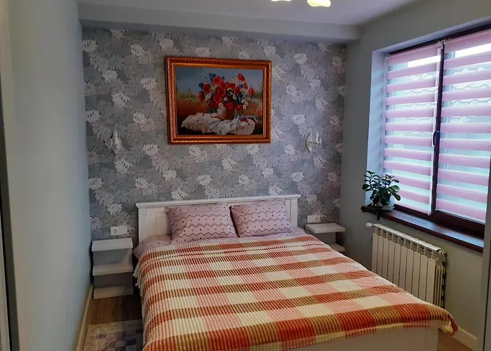 Viktor Apartment